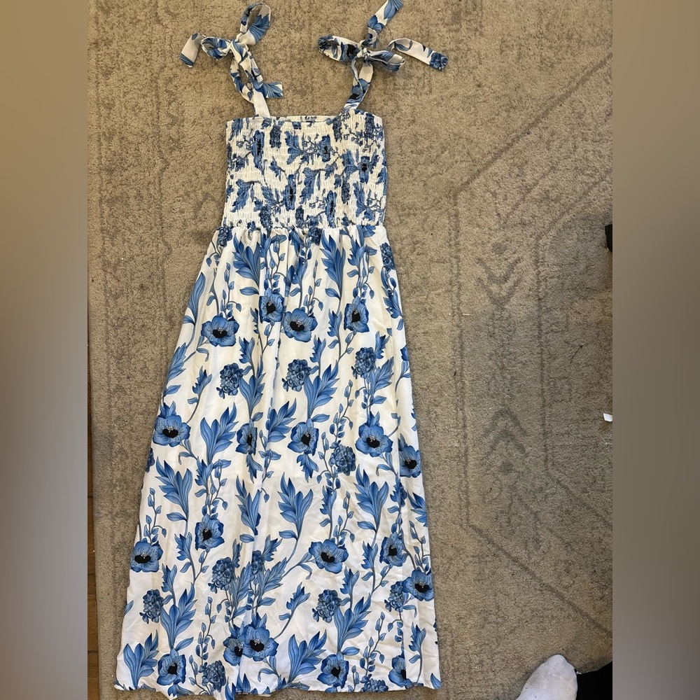 Floral Blue and White Womens Dress
